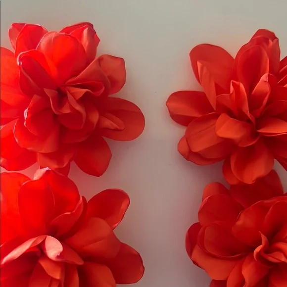 Zara Red Floral Earrings - Picture 2 of 4